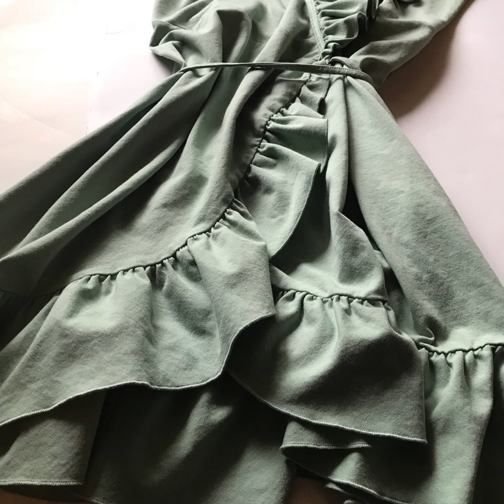 Matilda Jane Light As Air Wrap Dress - Picture 4 of 8